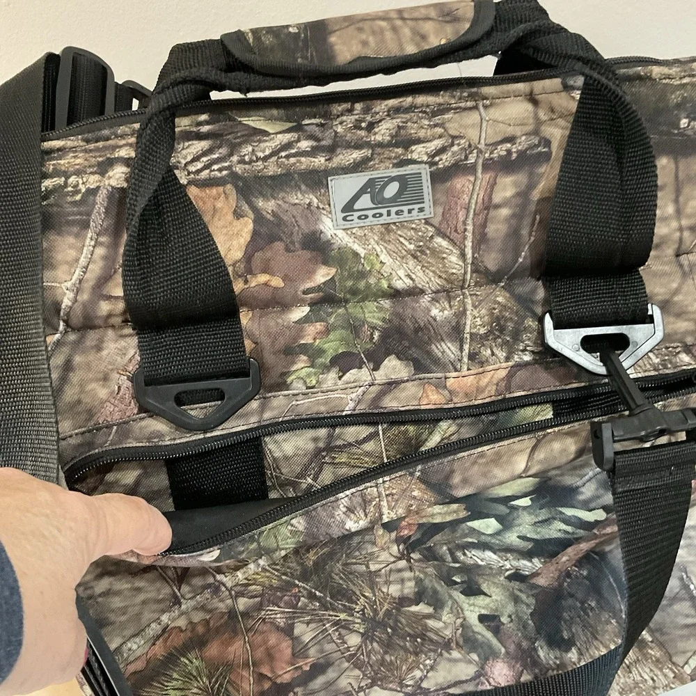 AO Coolers Canvas Insulated Bag Soft Sided 24 Can Camo Mossy Oak 26